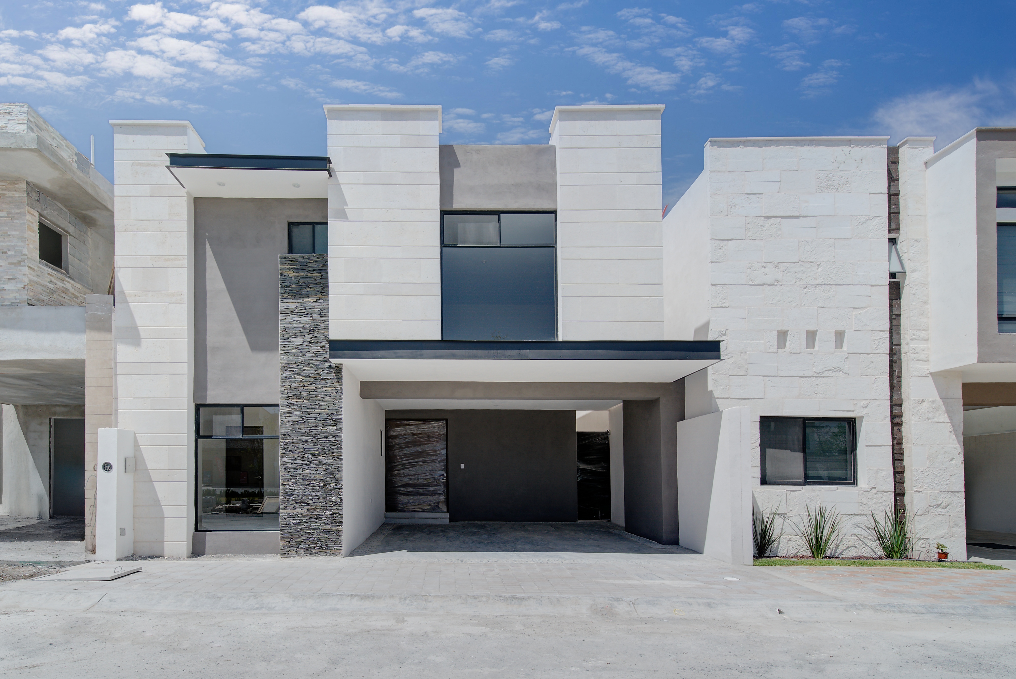 Fachada de vivienda Acacia por VIBO